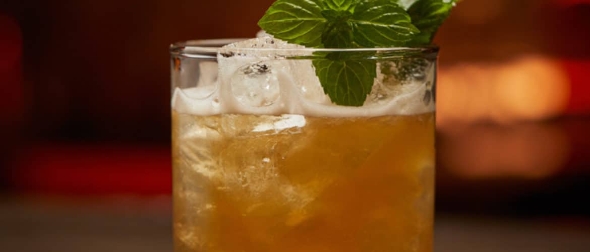 Whiskey and Lemonade Cocktail made with Pendleton 1910 Whisky